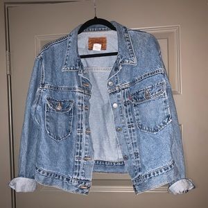 Levi’s denim trucker jacket